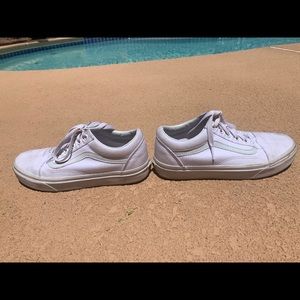 Size 7.5 women or 6 men’s VANS white